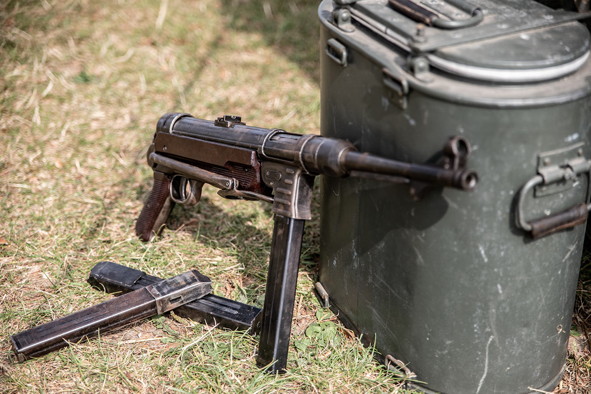 MP40