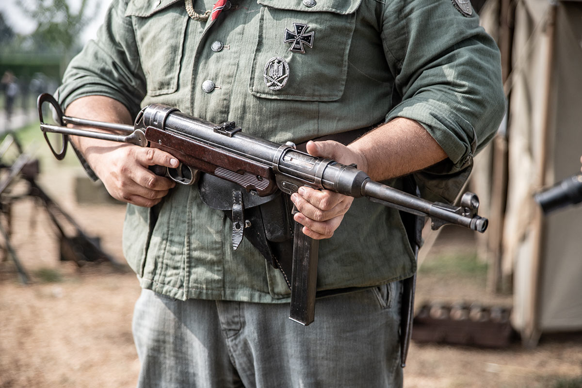 MP40